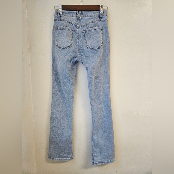 Curve Appeal- Jeans Women's 2 Blue Flare Wide Leg Jeans 72%Cotton . - Picture 2 of 9